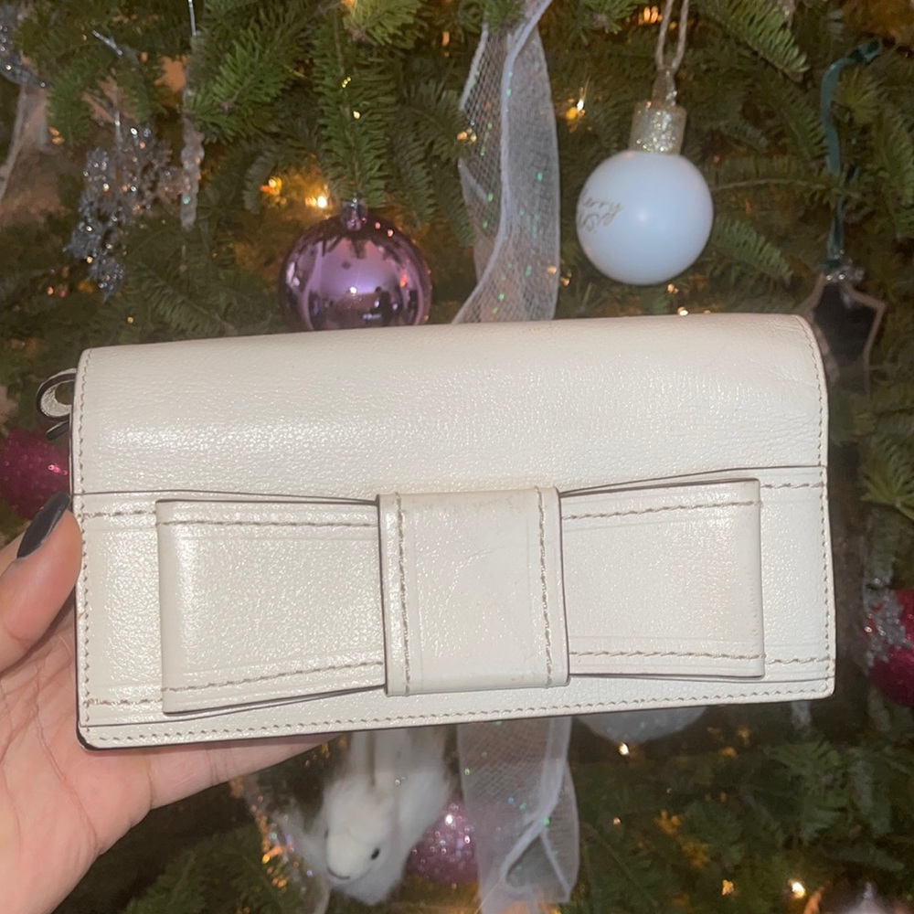 Kate spade cream wallet